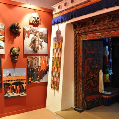 5 Vchod Do Buddhisticke Svatyne